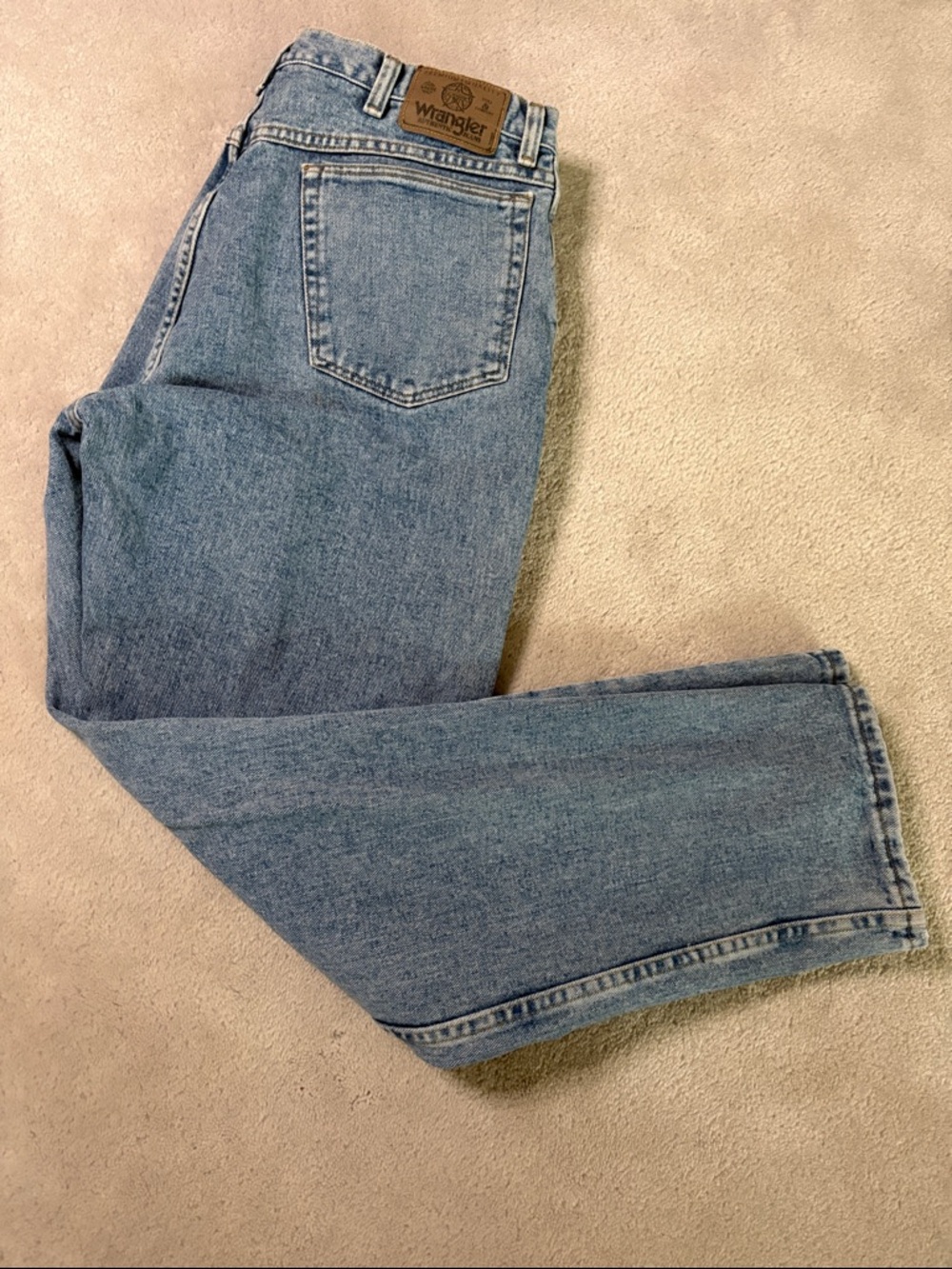 Wrangler Men's Light Blue Straight Leg Jeans with Leather Patch